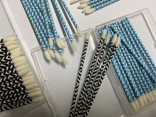 廠家直銷便攜式一次性唇刷口紅刷尼龍毛唇刷可以定制